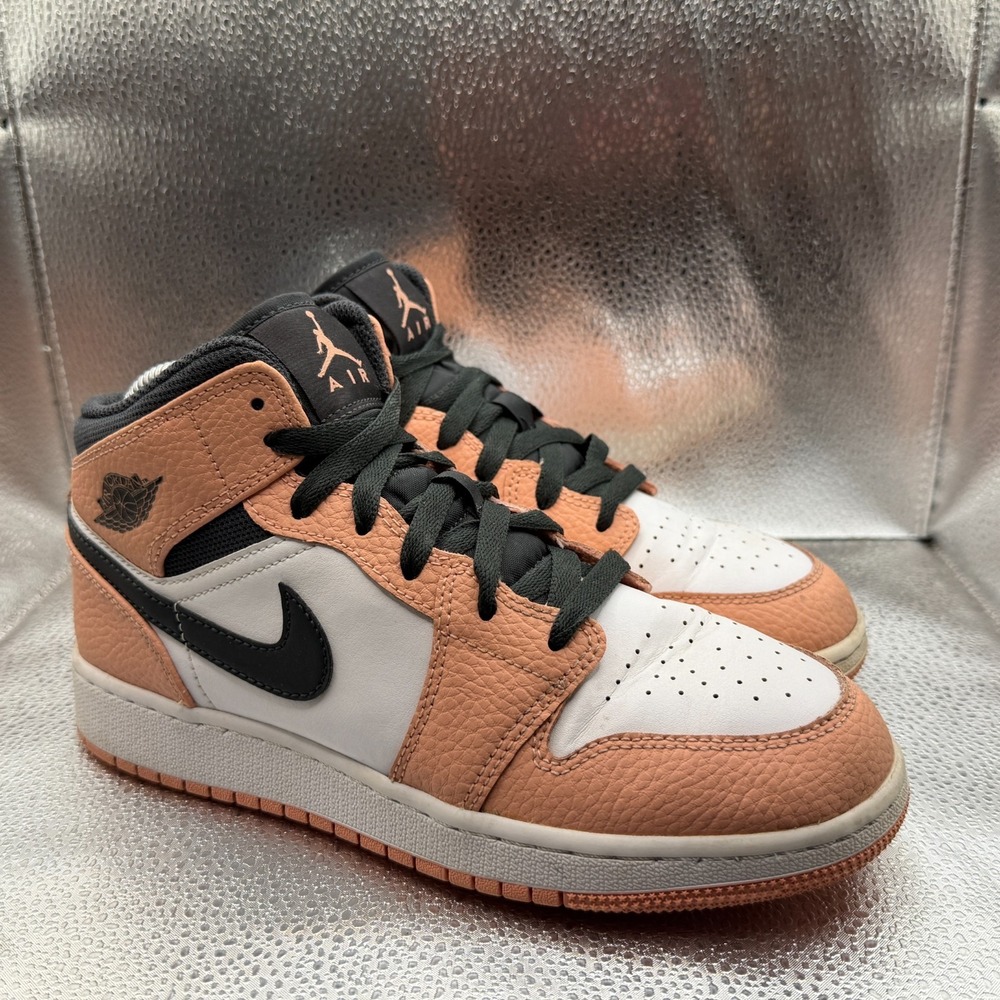 Size 6Y Nike Air Jordan Retro 1 Mid Pink Quartz Kids Lace-Up Sneakers 555112-603